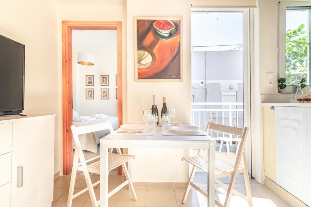 Cozy Apartment In The Heart Of City Center Iraklion Buitenkant foto
