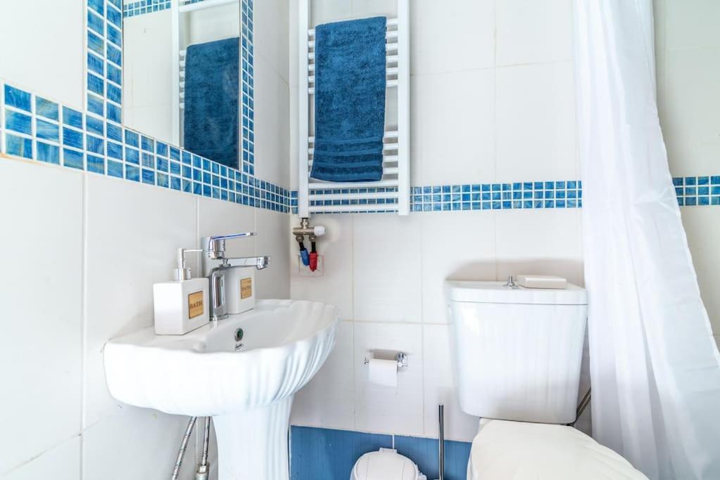 Cozy Apartment In The Heart Of City Center Iraklion Buitenkant foto