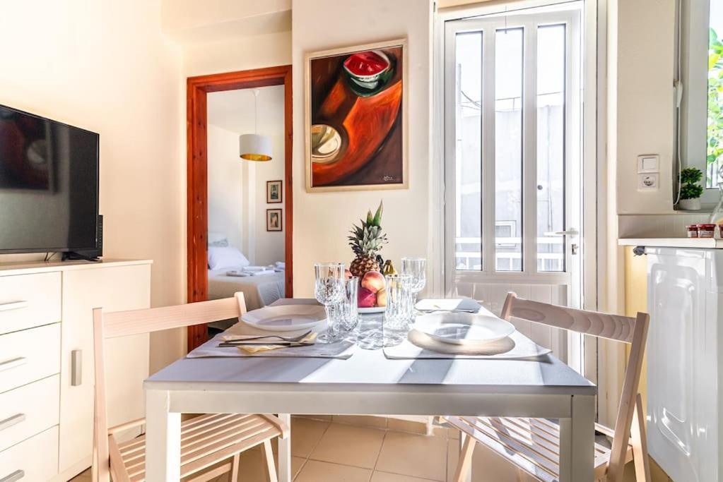Cozy Apartment In The Heart Of City Center Iraklion Buitenkant foto